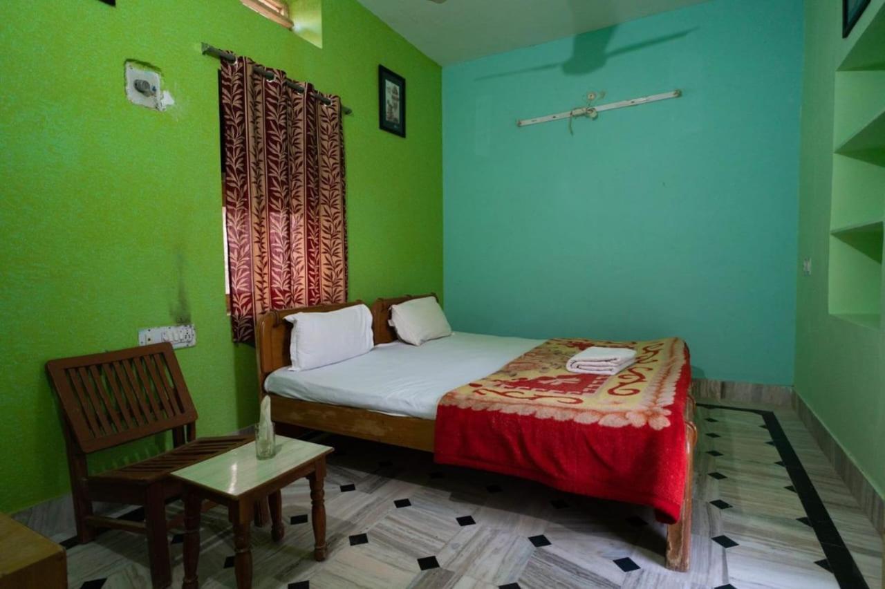 Khuri Resort Ngoại thất bức ảnh